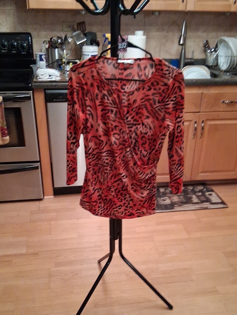 Chaus Red and Orange Leopard-Print Ruched Long-Sleeve Blouse